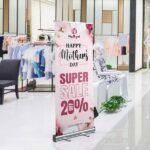 Retractable Banner Stand